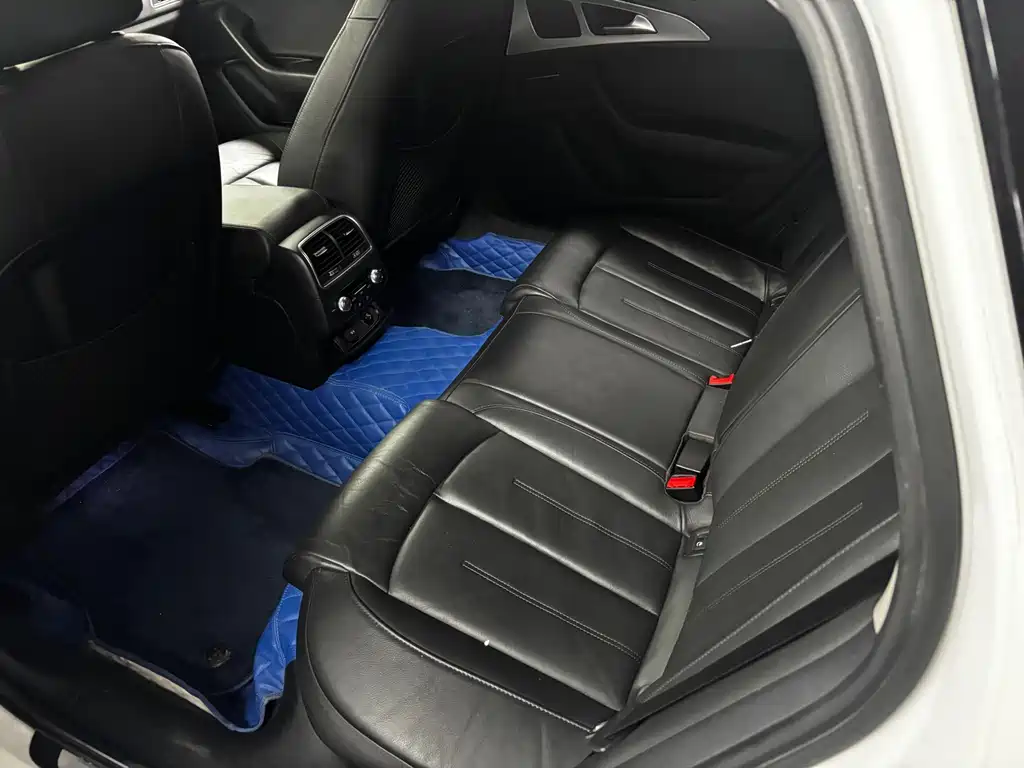 Audi A6L — миниатюра 5