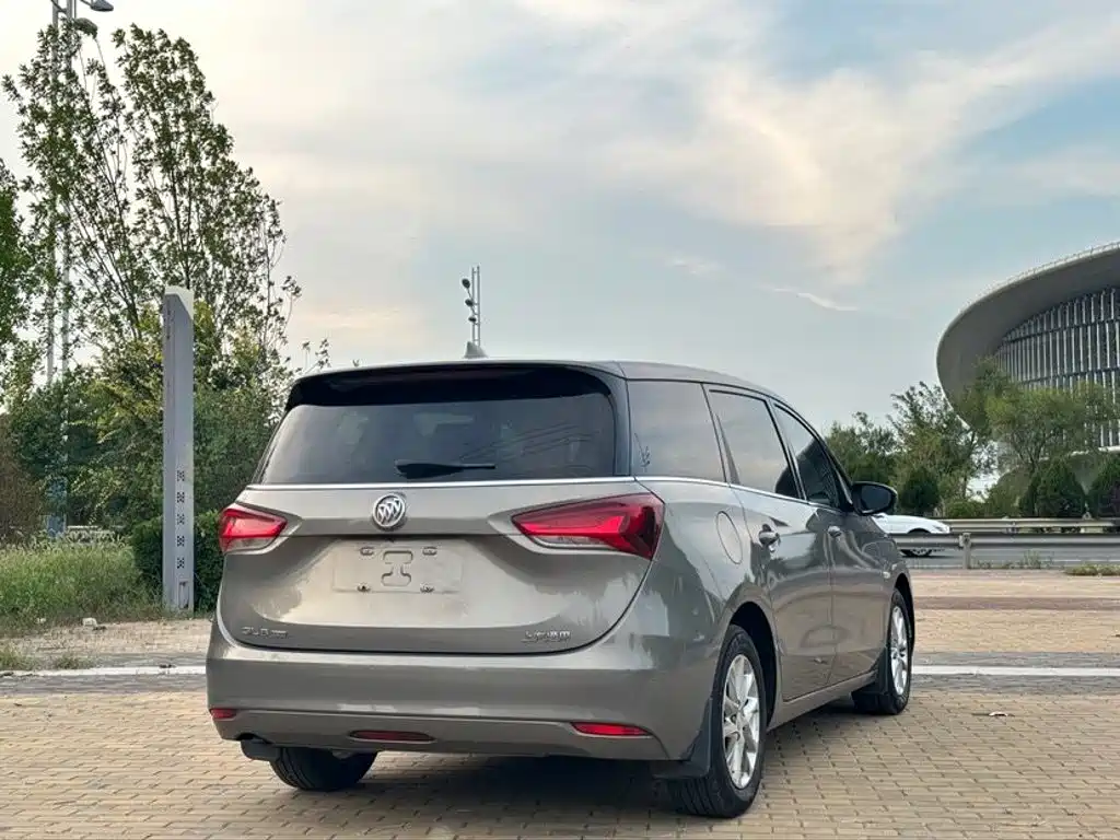 Buick GL6 — миниатюра 4