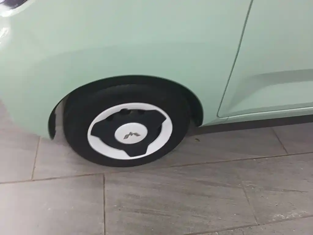 Wuling MINIEV — миниатюра 23