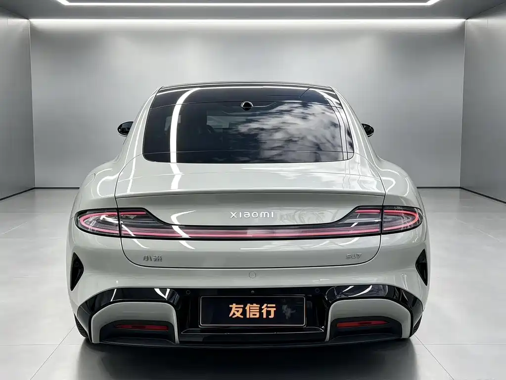 Xiaomi SU7 — миниатюра 5