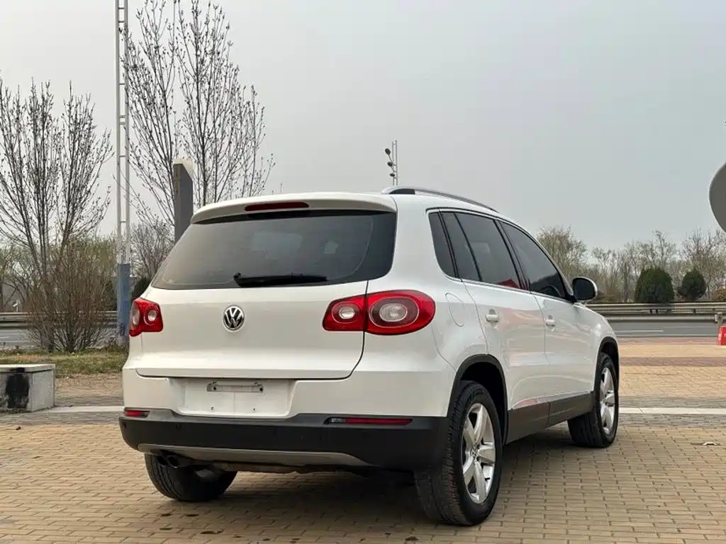 Volkswagen Tiguan — миниатюра 4