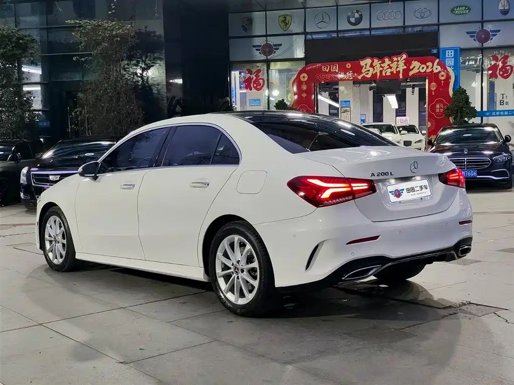 MERCEDES-BENZ A CLASS