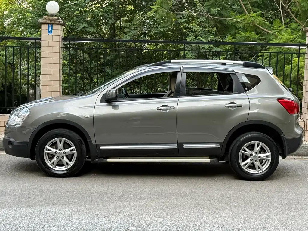 Nissan Qashqai — миниатюра 5