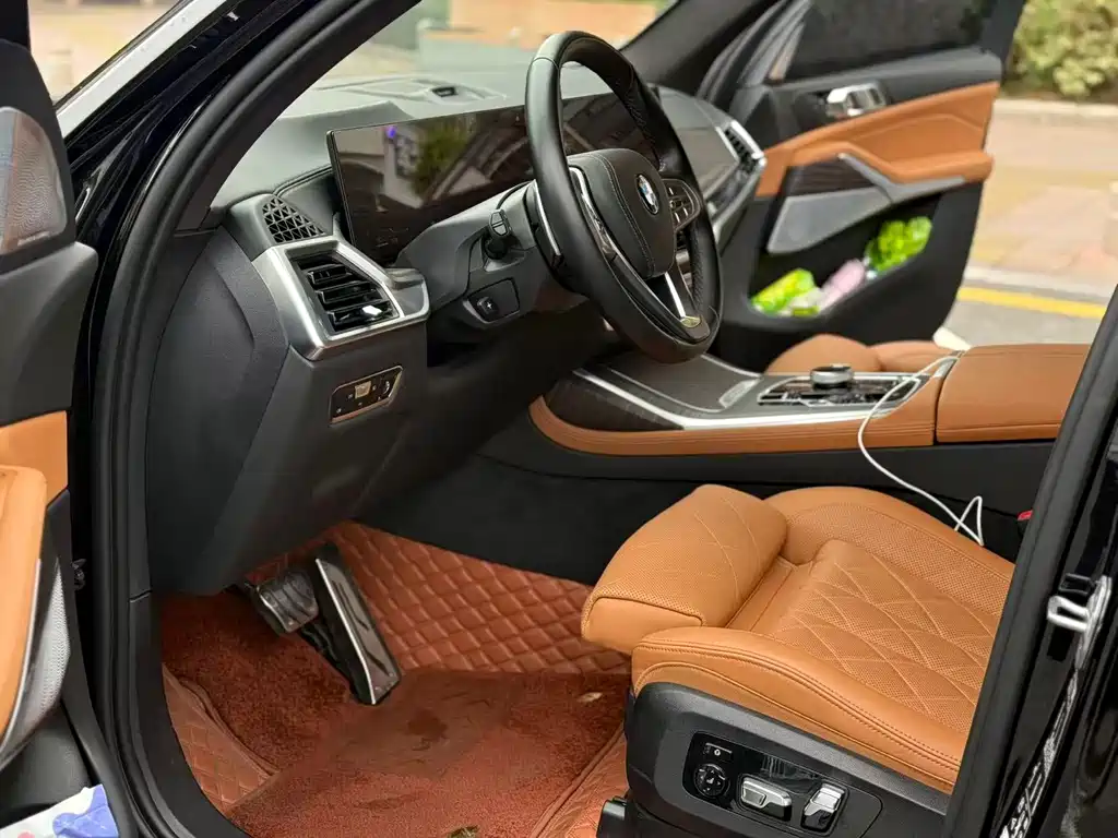 BMW X7 — миниатюра 3