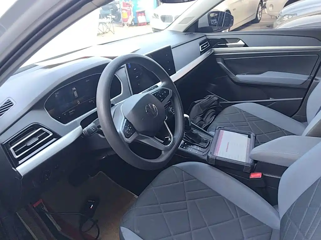 Volkswagen Lavida — миниатюра 15