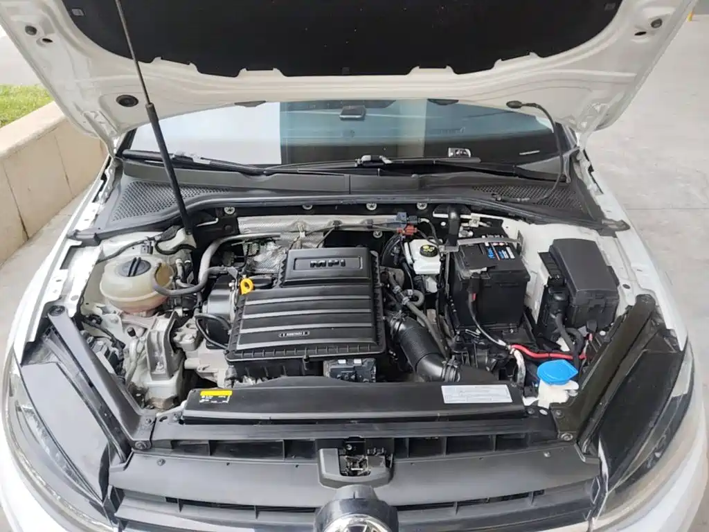Volkswagen Golf — миниатюра 20