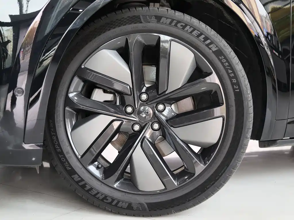 Li Auto Li L9 — миниатюра 5
