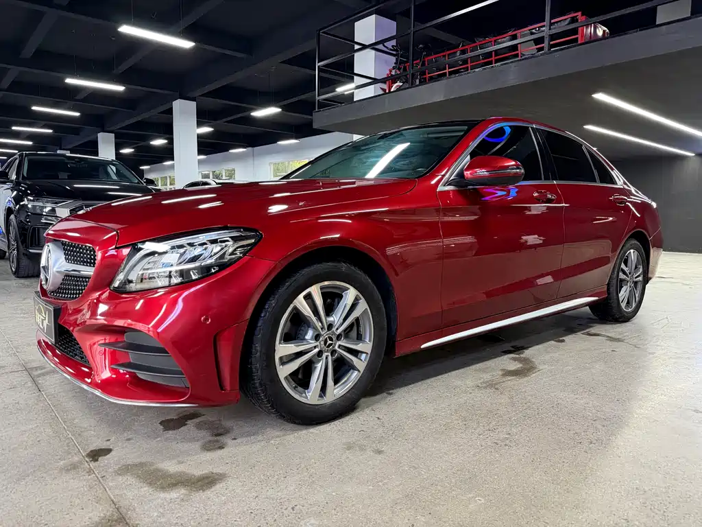 Mercedes-Benz C-Class 2020