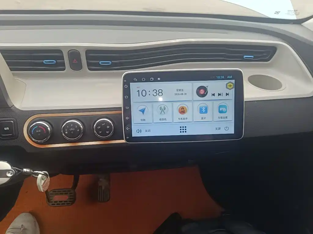 Wuling MINIEV — миниатюра 13