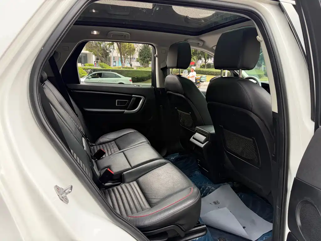 Land Rover Discovery Sport — миниатюра 11
