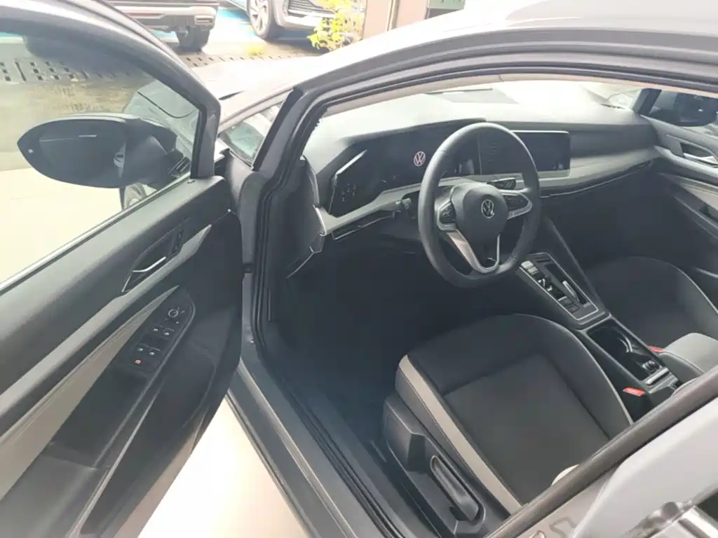 Volkswagen Golf — миниатюра 16