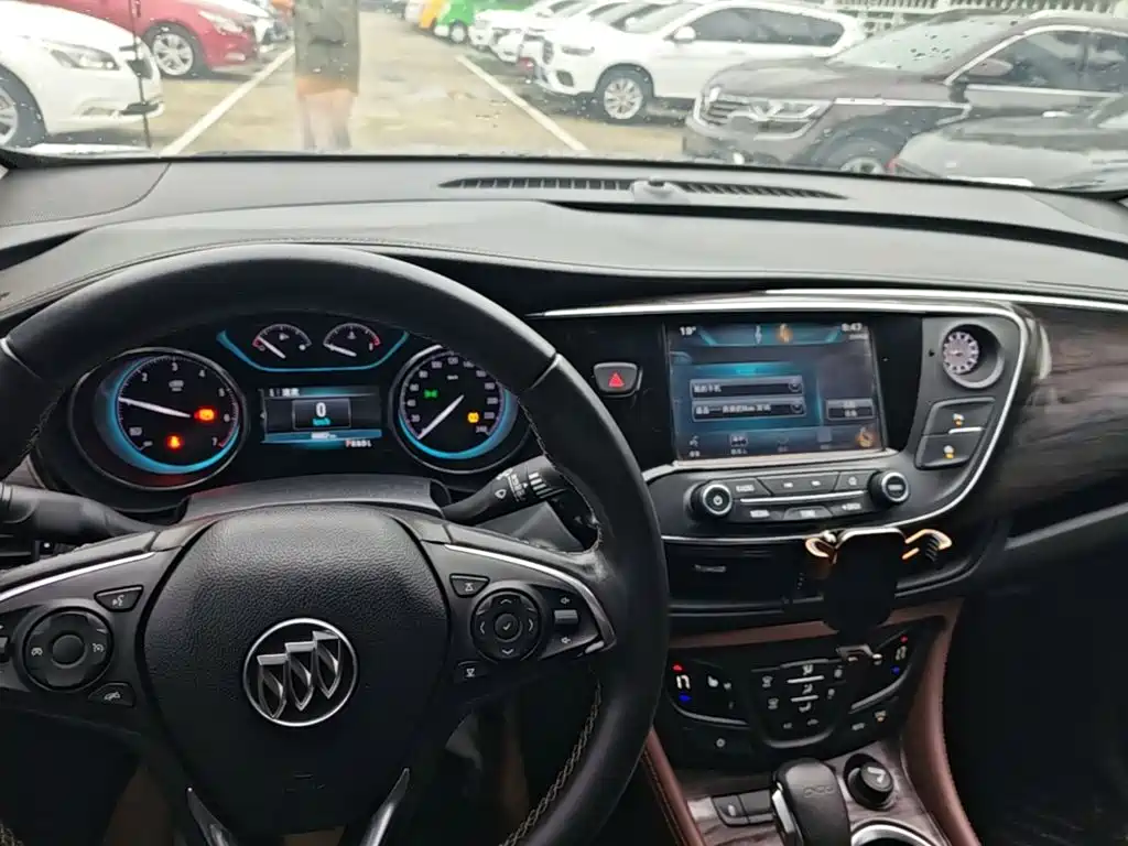 Buick Envision Plus — миниатюра 10