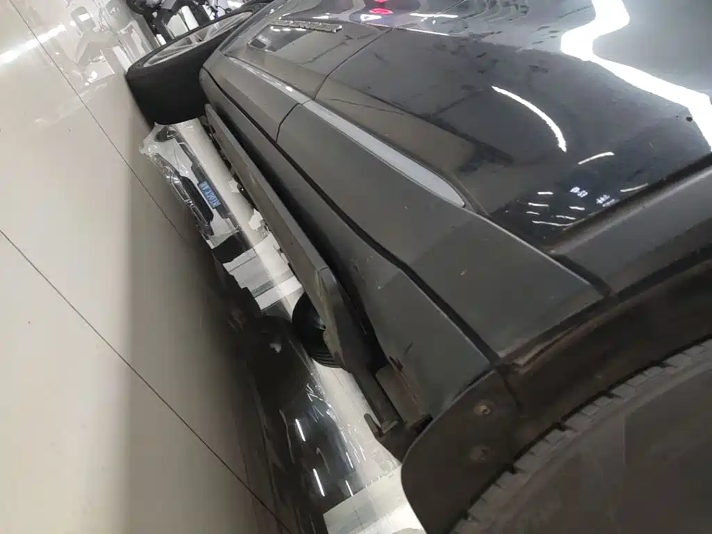 Jeep Grand Commander — миниатюра 22