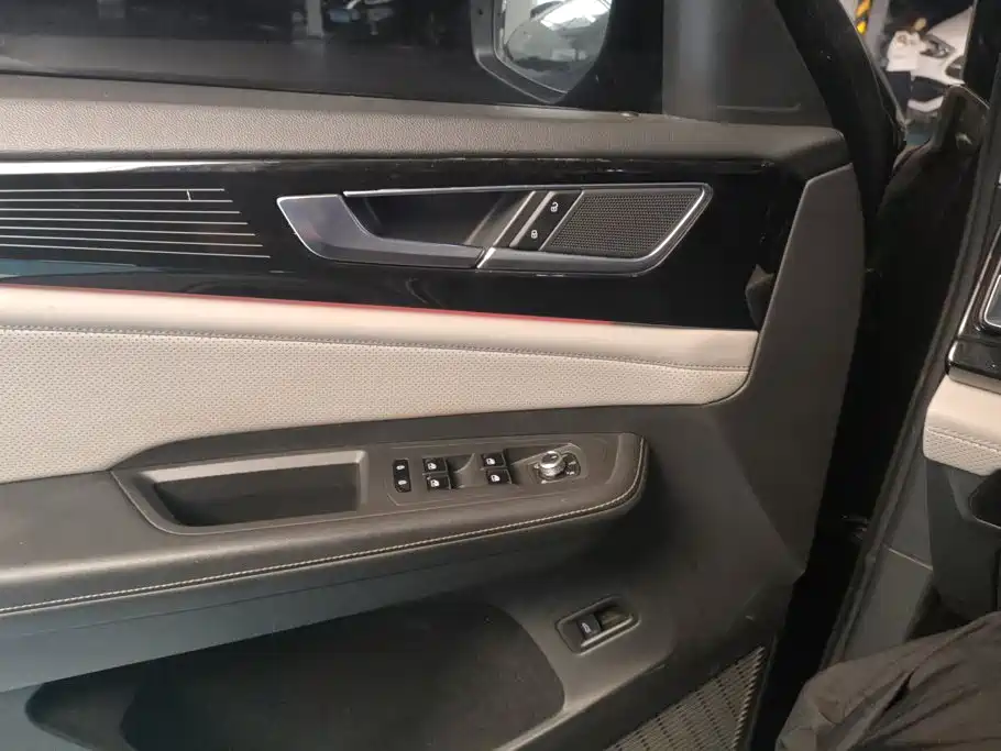 Volkswagen Teramont — миниатюра 7