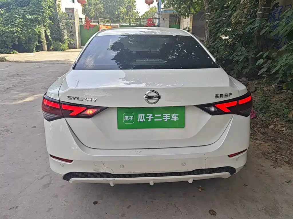 Nissan Sylphy — миниатюра 6