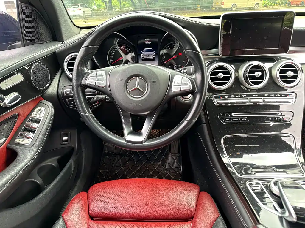 Mercedes-Benz GLC Coupe — миниатюра 8