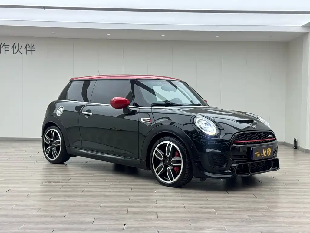 Mini Mini JCW 2020