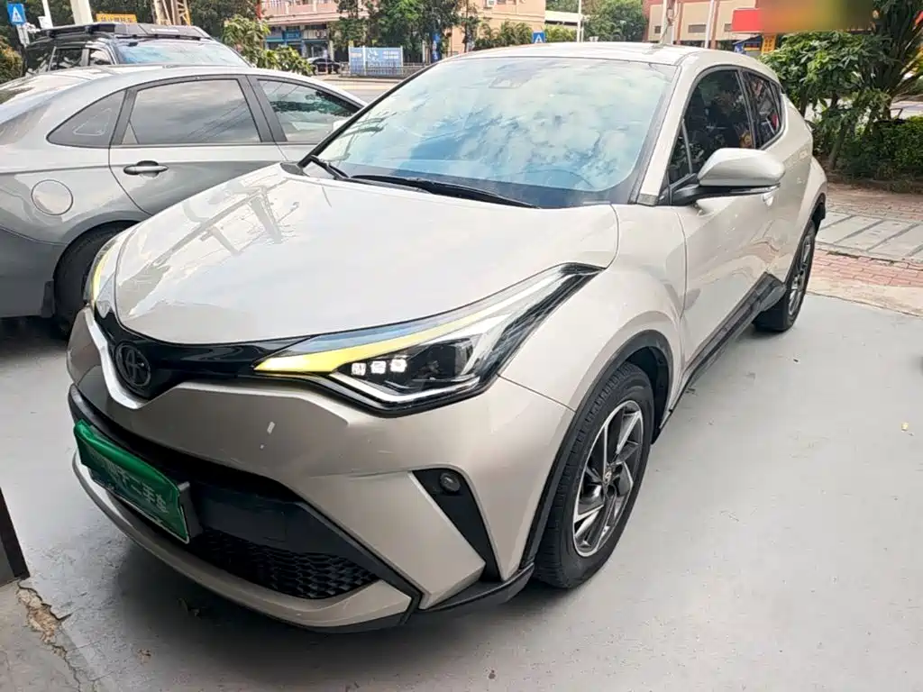 Toyota C-HR — миниатюра 2