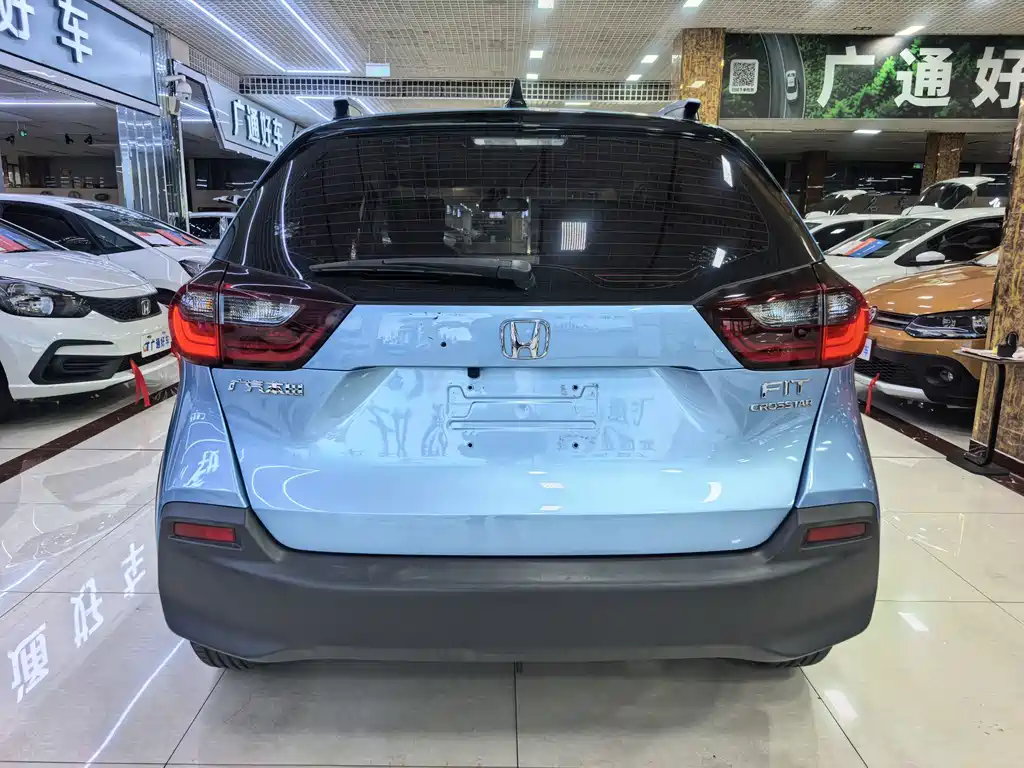Honda Fit — миниатюра 9
