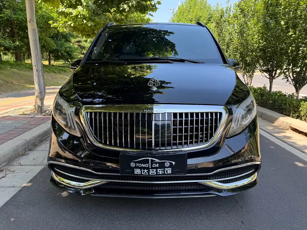 Mercedes-Benz Vito 2021 2.0T 7 мест