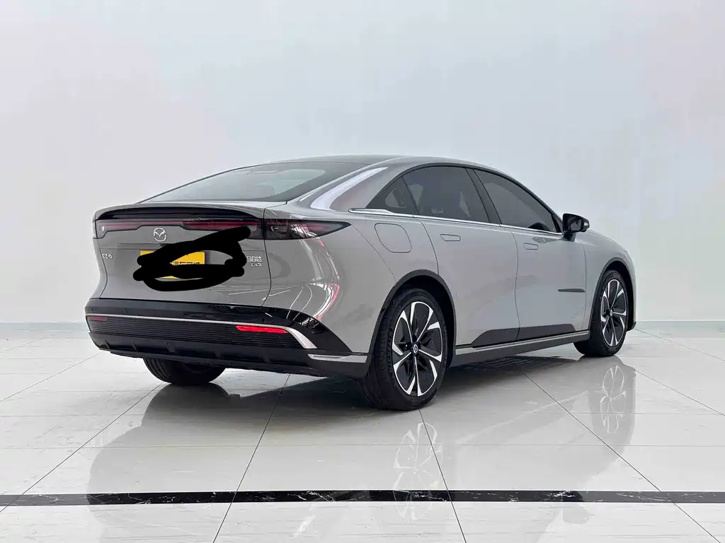 Mazda EZ-6 — миниатюра 3
