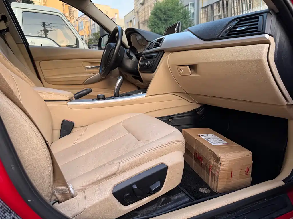BMW 3 Series — миниатюра 9