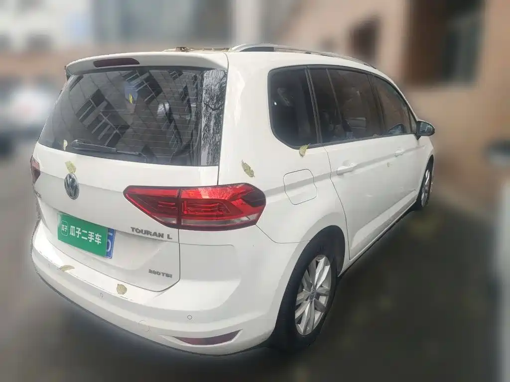 Volkswagen Touran — миниатюра 6