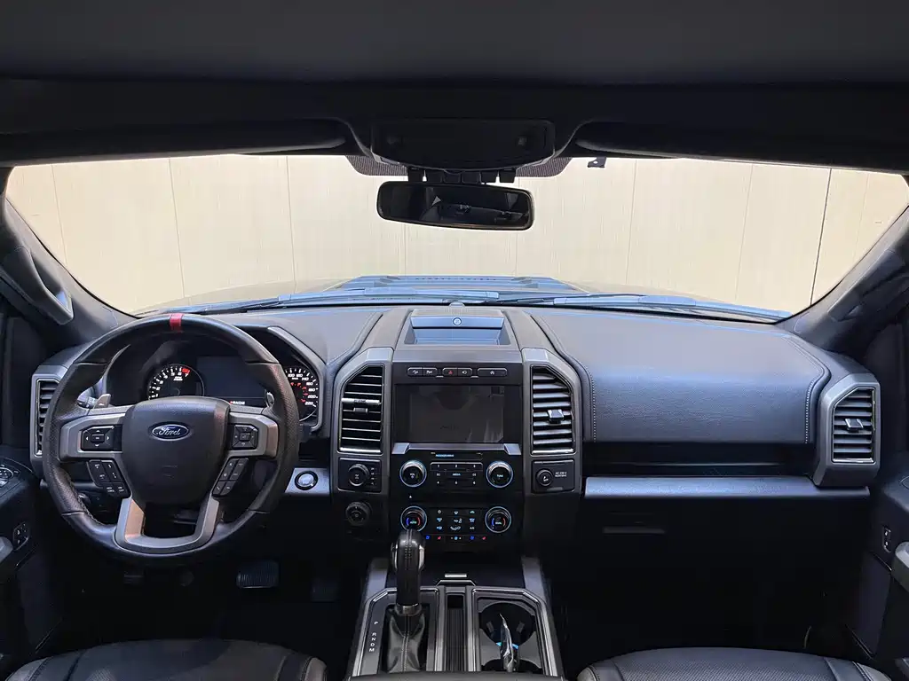 Ford F-150 Raptor — миниатюра 5