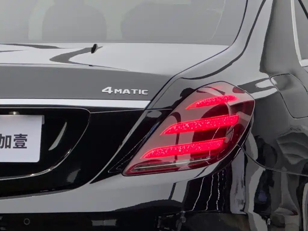 Mercedes-Benz S-Class — миниатюра 6
