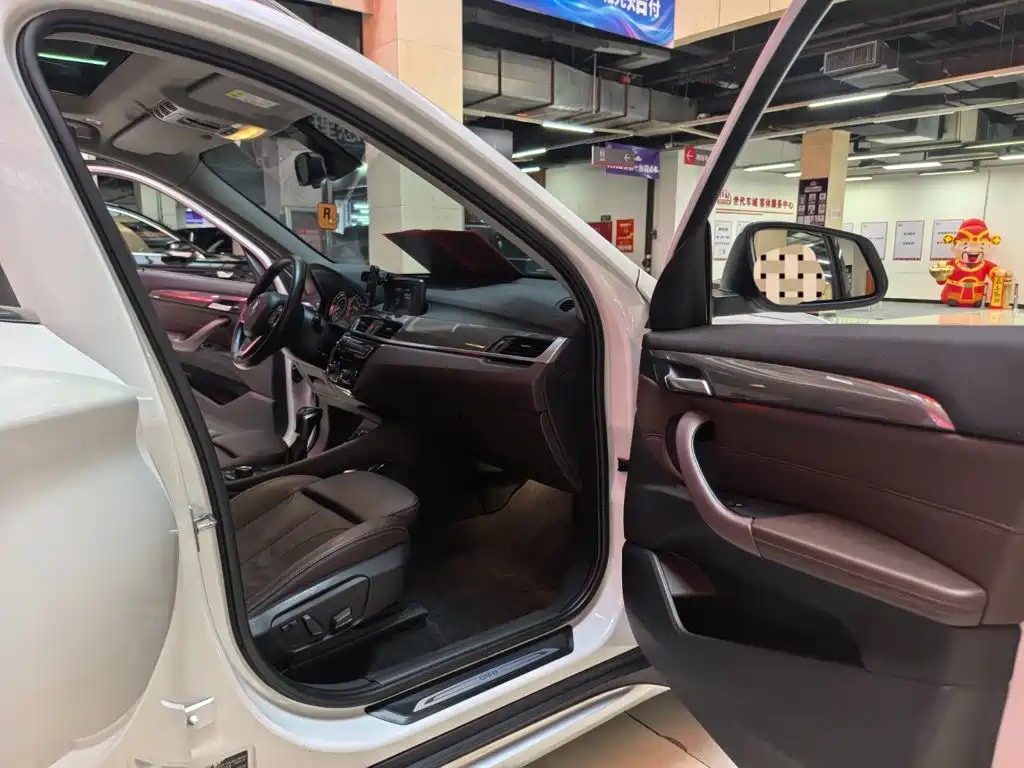 BMW X1 — миниатюра 8