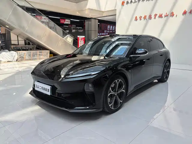 2023 Nio ET5