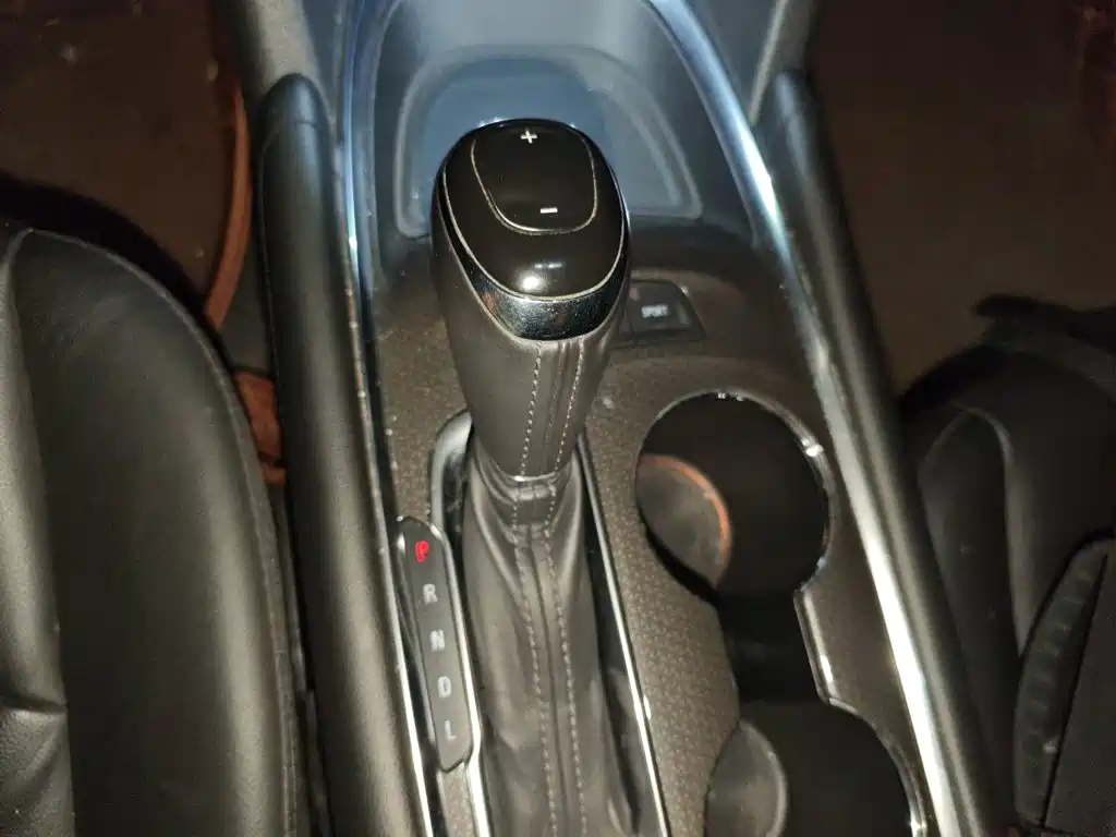 Chevrolet Malibu XL — миниатюра 15
