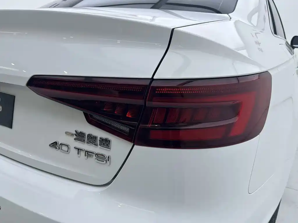 Audi A4L — миниатюра 19