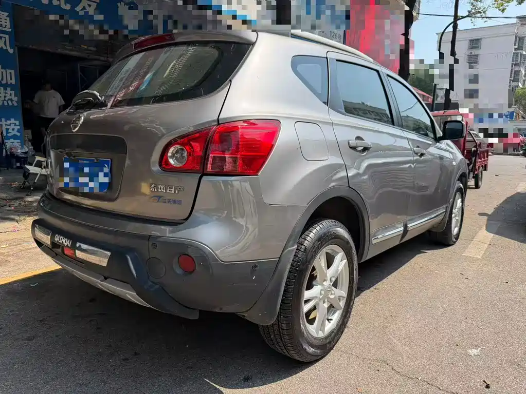 Nissan Qashqai — миниатюра 4
