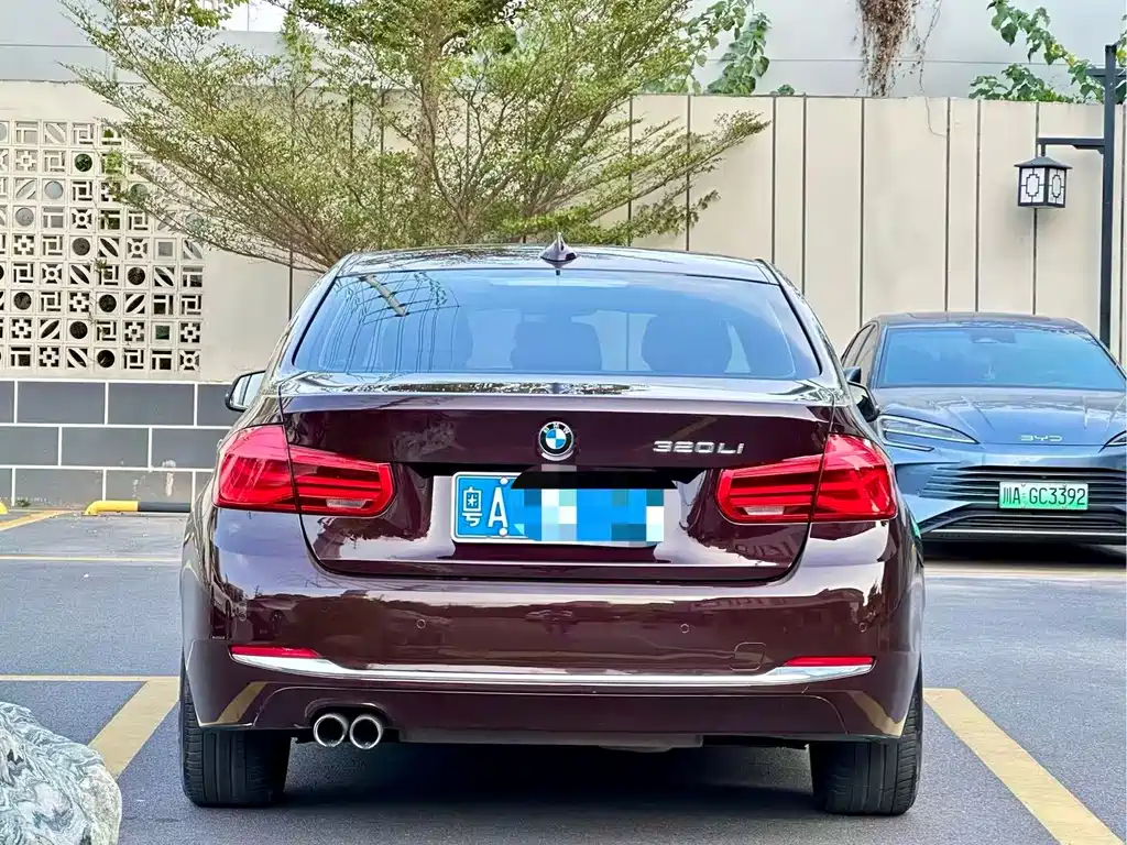 BMW 3 Series — миниатюра 5