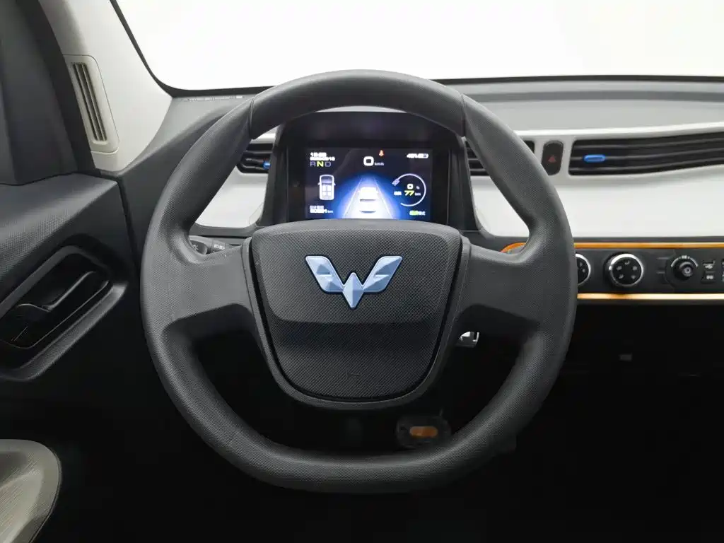 Wuling MINIEV — миниатюра 11