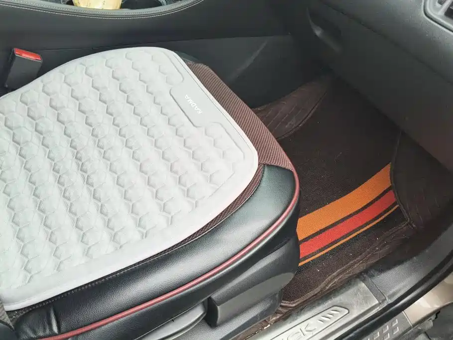 Buick Envision Plus — миниатюра 8