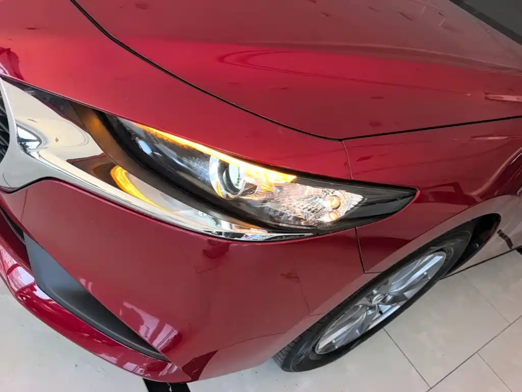 Mazda 3 Axela — миниатюра 24