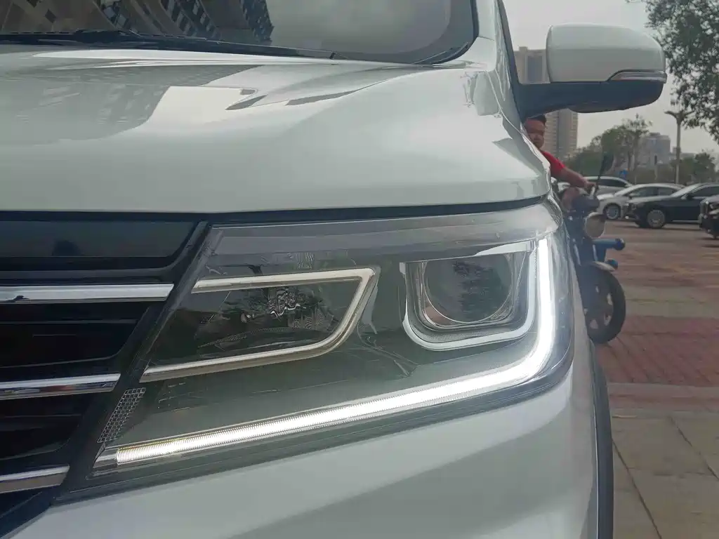 SWM SWAY MOTORS SWM X3