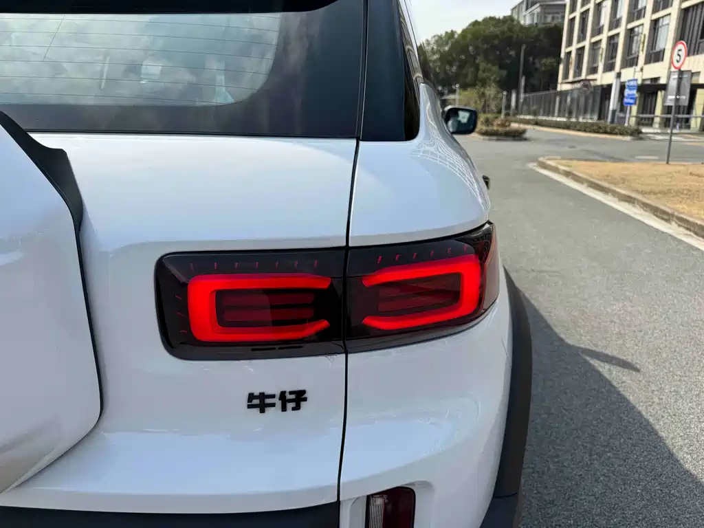 GEELY AUTOMOBILE GEELY COWBOY