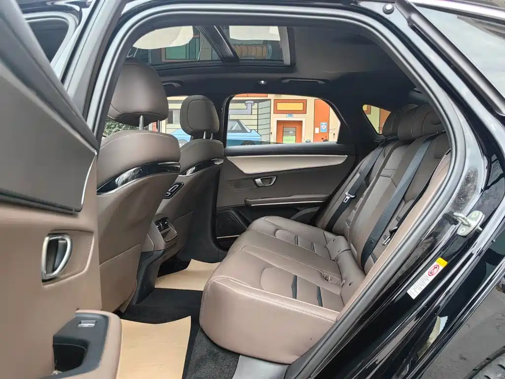 BYD Han — миниатюра 6