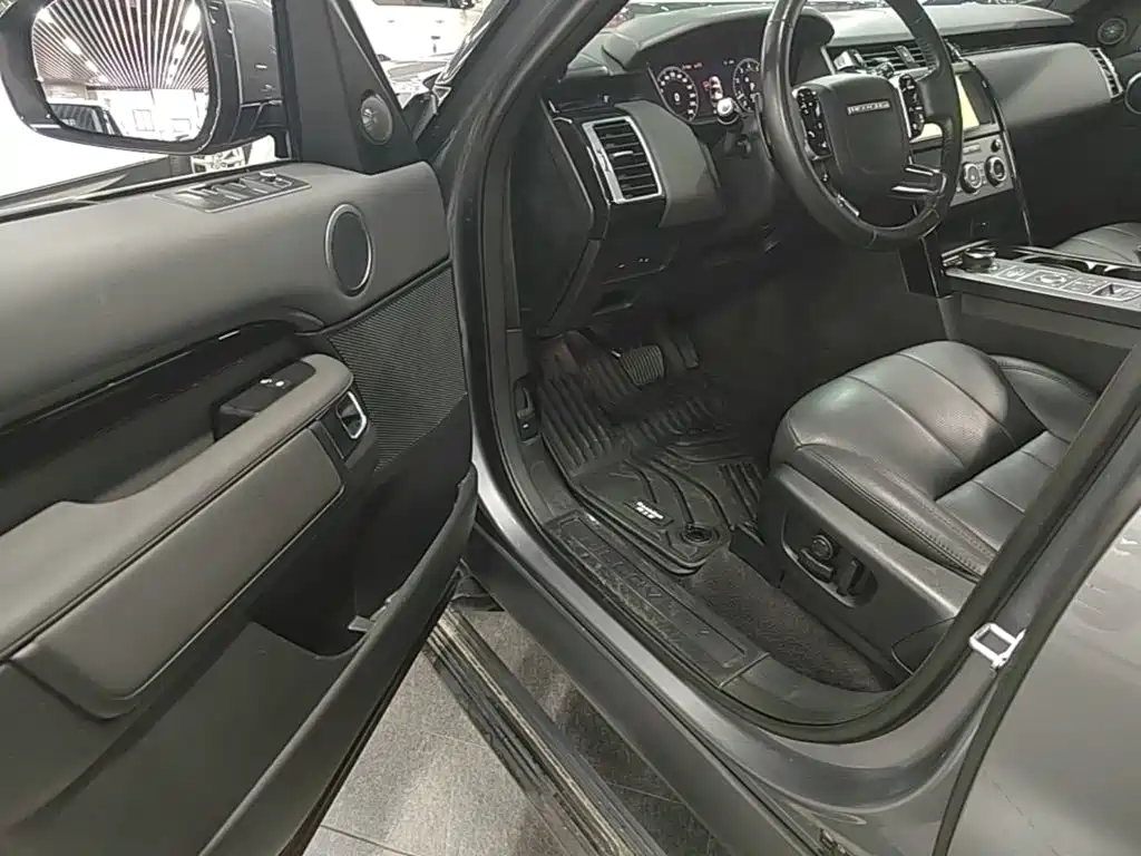 Land Rover Discovery — миниатюра 16