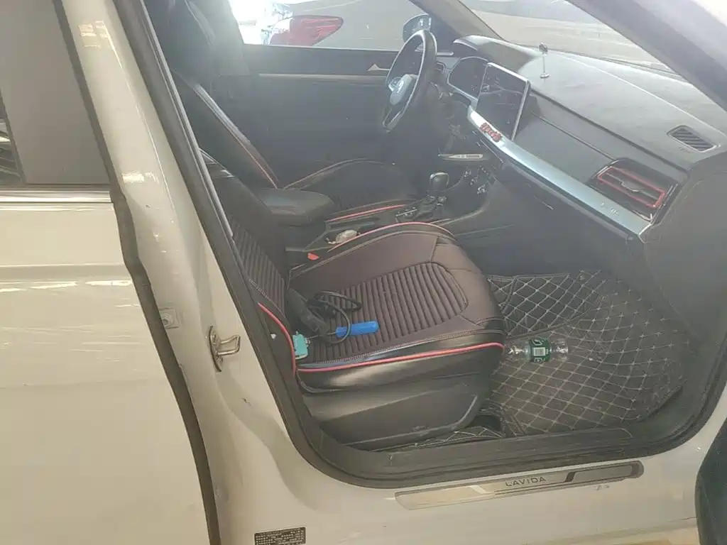Volkswagen Lavida — миниатюра 25