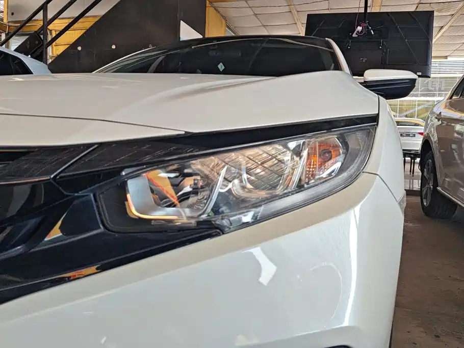 Honda Civic — миниатюра 5