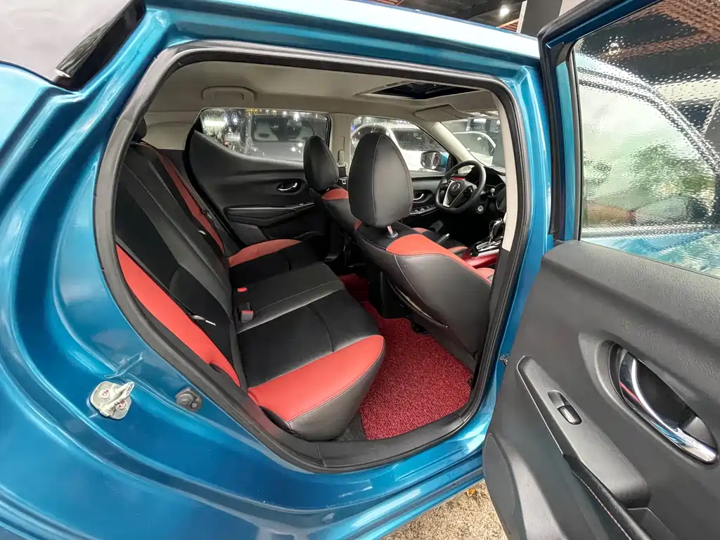 Nissan Bluebird — миниатюра 16