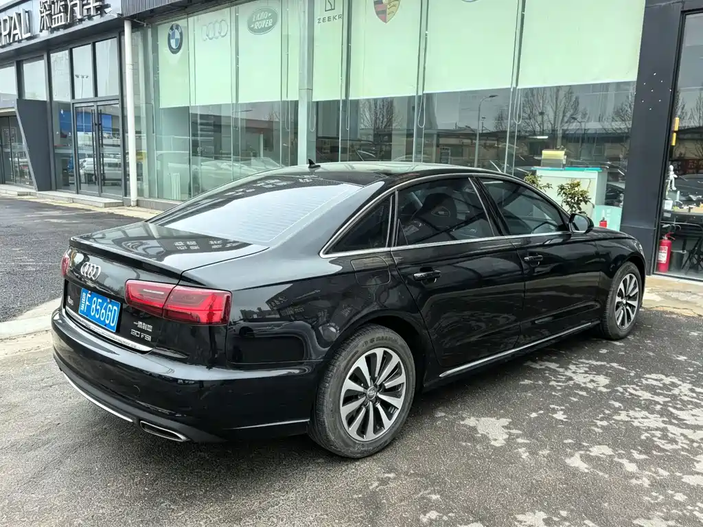 Audi A6L 2016 30 FSI Comfort