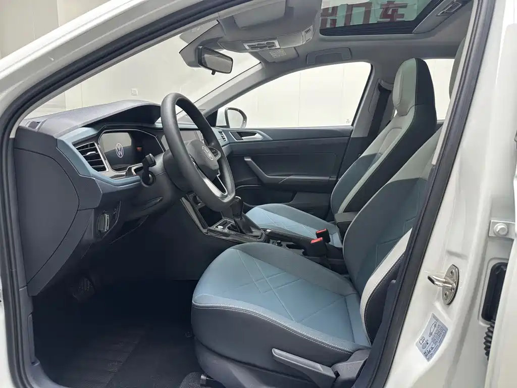 Volkswagen Lavida — миниатюра 5