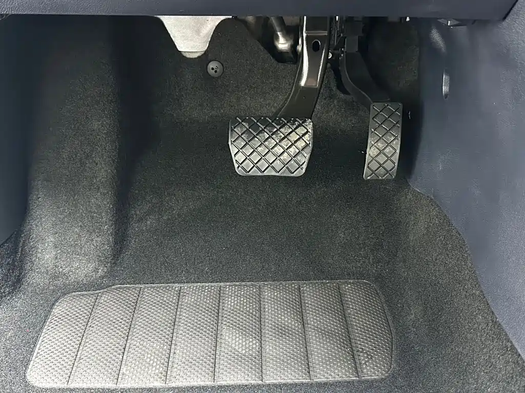 Volkswagen Lavida — миниатюра 11