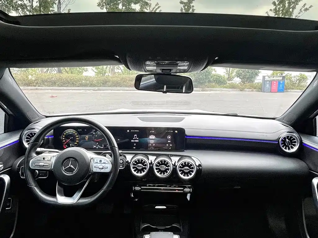 Mercedes-Benz A-Class — миниатюра 6