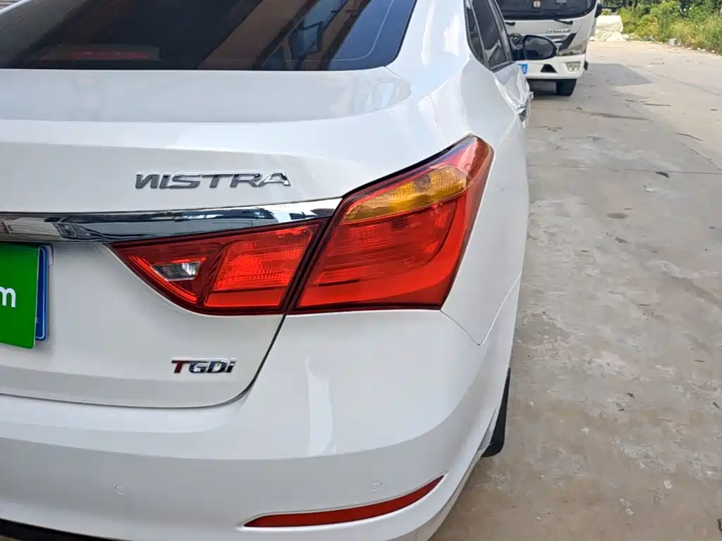 Hyundai Mistra — миниатюра 8